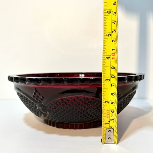 Vintage Avon Centennial Edition Cape Cod Ruby Red Bowl - Picture 7 of 8